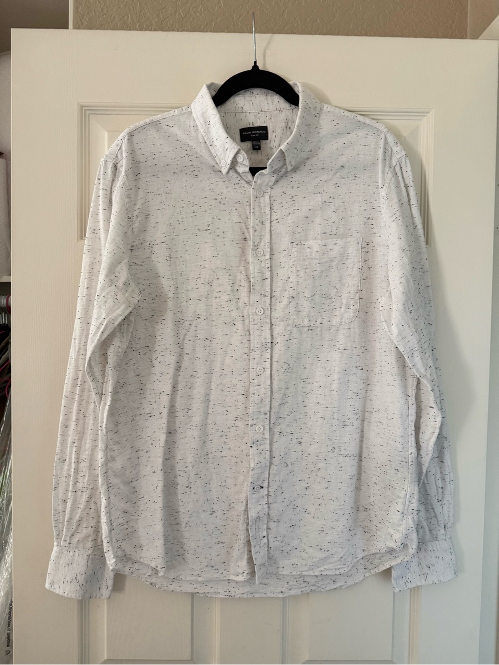 Club Monaco Men’s Button Up Shirt